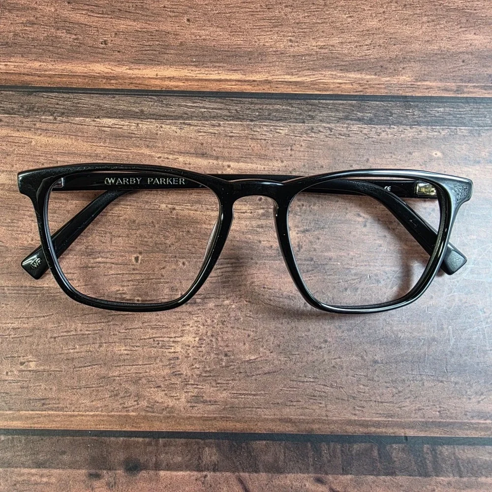 Warby Parker Sunglasses Women's Black Frame 53-18-145‎ Classic